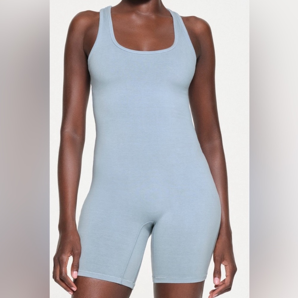 NWT SKIMS Outdoor Mid Thigh Bodysuit in Denim/Pacific Blue